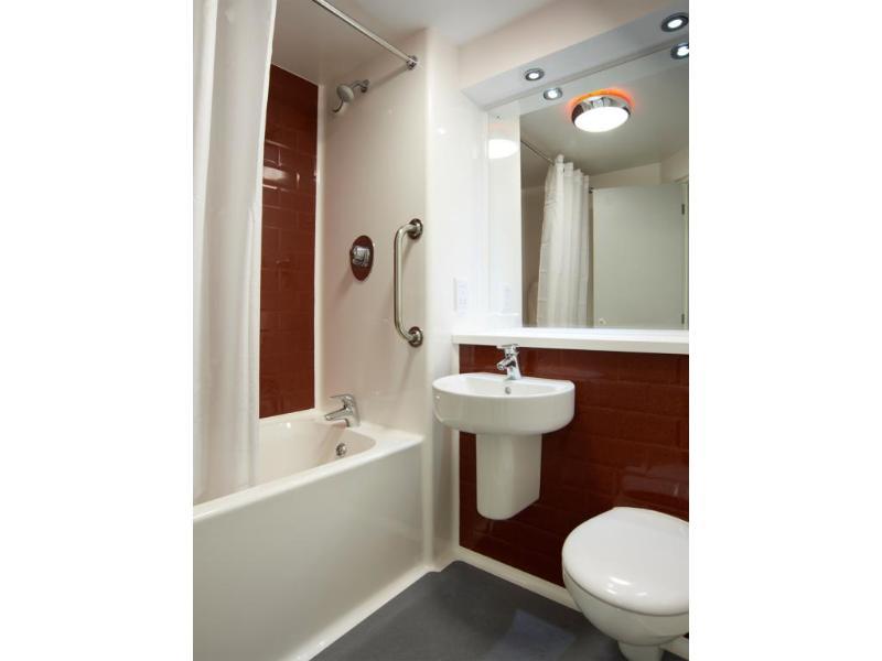 Travelodge Sunderland High Street West Екстериор снимка